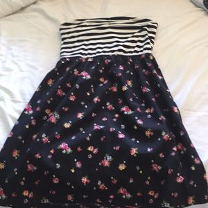 Strapless ROXY dress